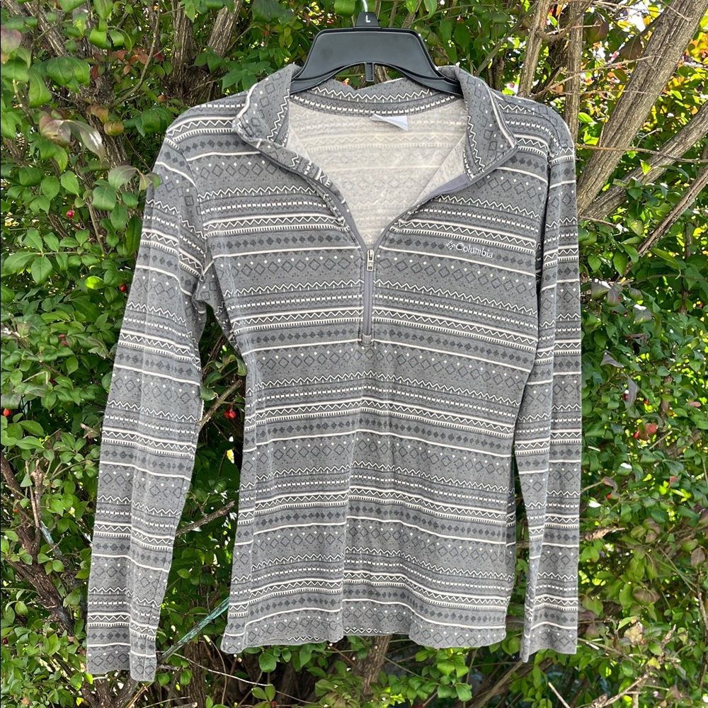 Columbia Gray Long Sleeve Top